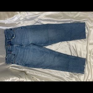 mom jeans frayed hem